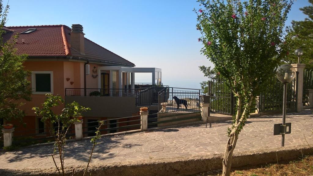 Monte SantʼAngelo B&B Angela מראה חיצוני תמונה