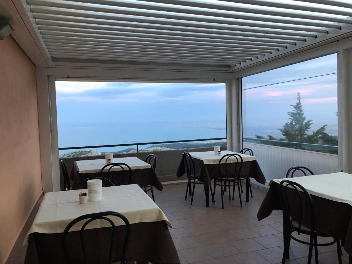 Monte SantʼAngelo B&B Angela מראה חיצוני תמונה